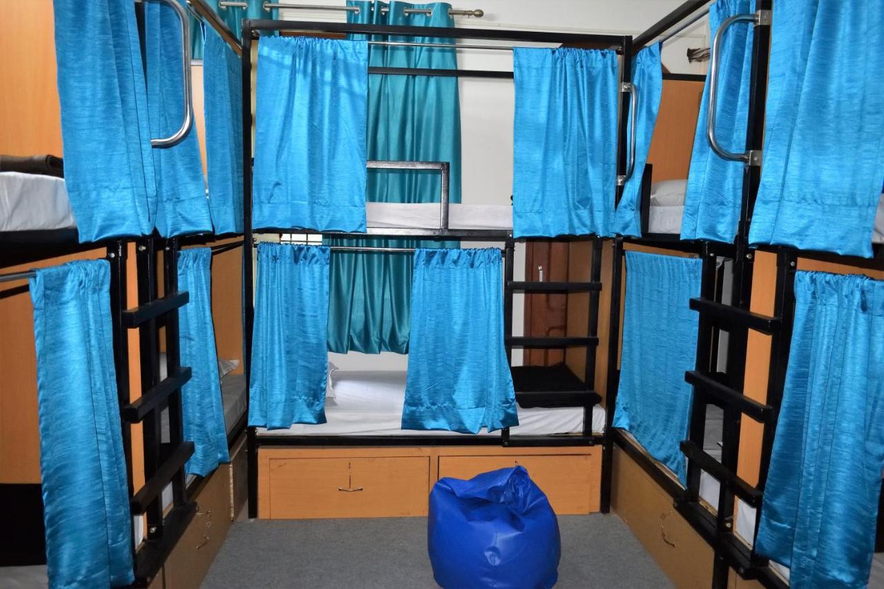 Bunkmates Hostel New Delhi Ngoại thất bức ảnh
