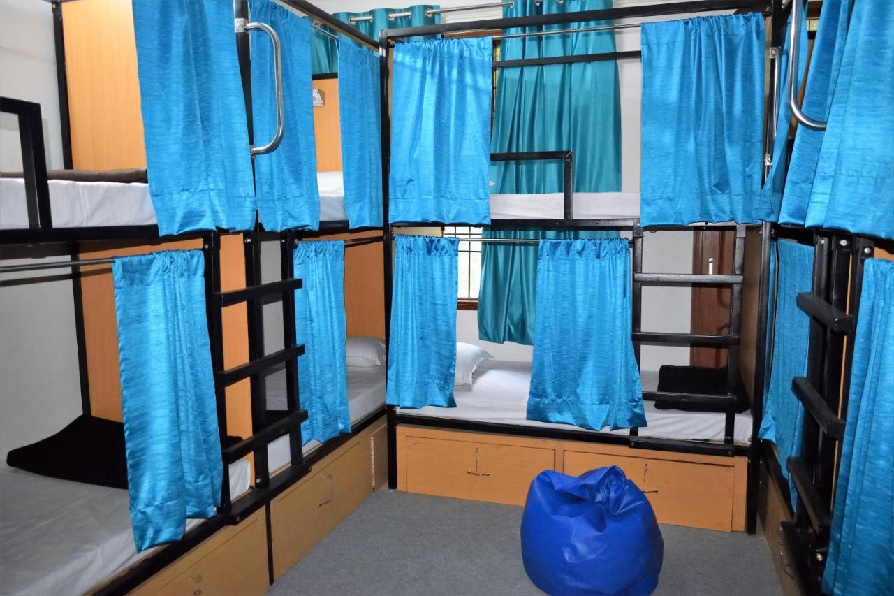 Bunkmates Hostel New Delhi Ngoại thất bức ảnh