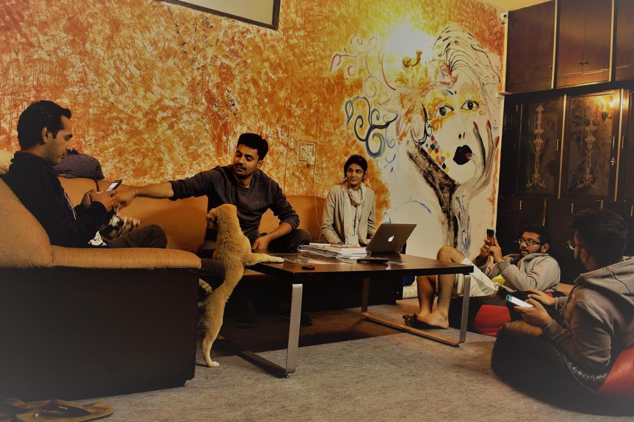 Bunkmates Hostel New Delhi Ngoại thất bức ảnh