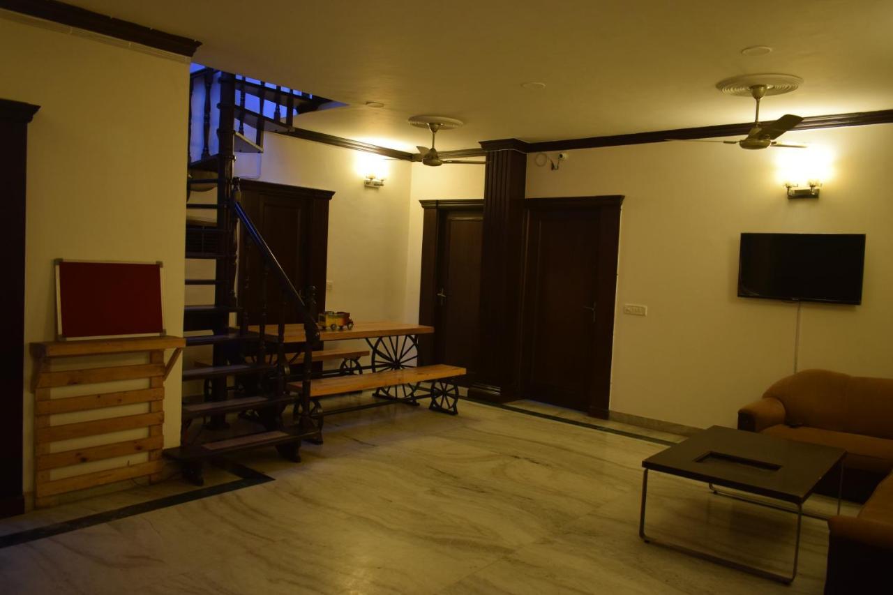 Bunkmates Hostel New Delhi Ngoại thất bức ảnh