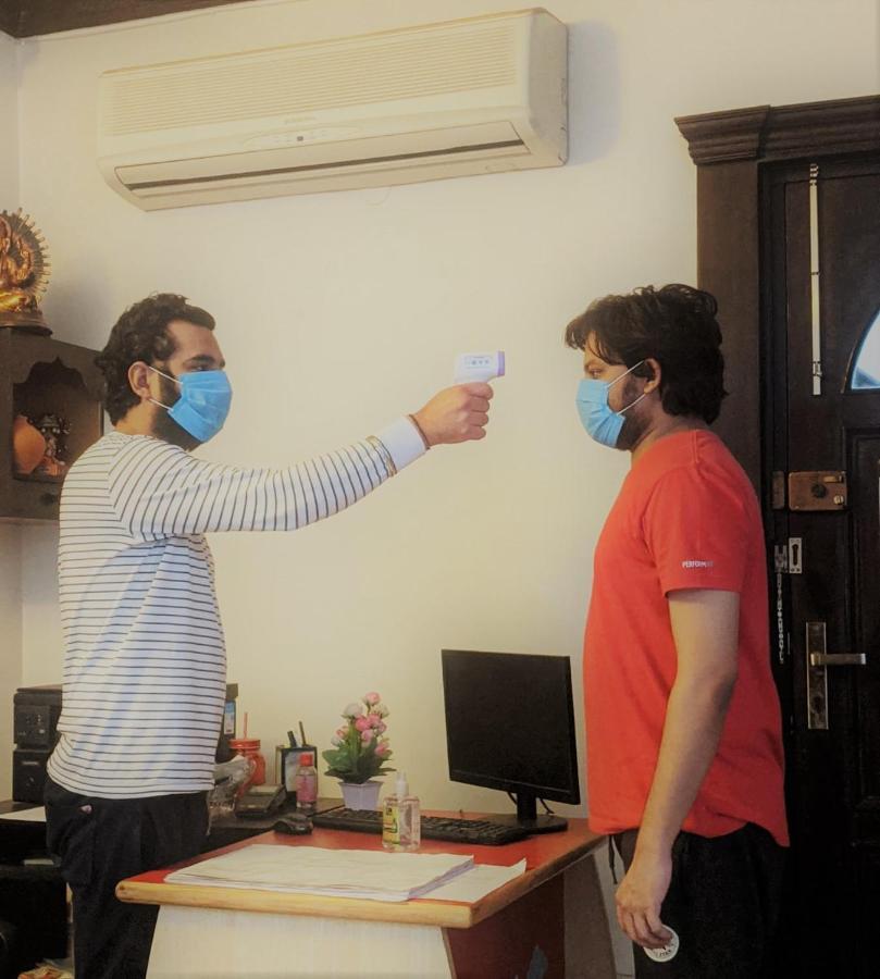 Bunkmates Hostel New Delhi Ngoại thất bức ảnh